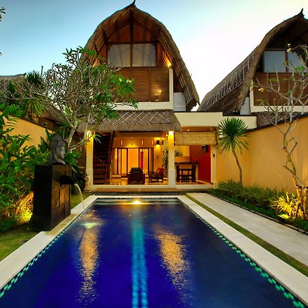 The Mutiara Jimbaran Boutique Villas Exterior photo